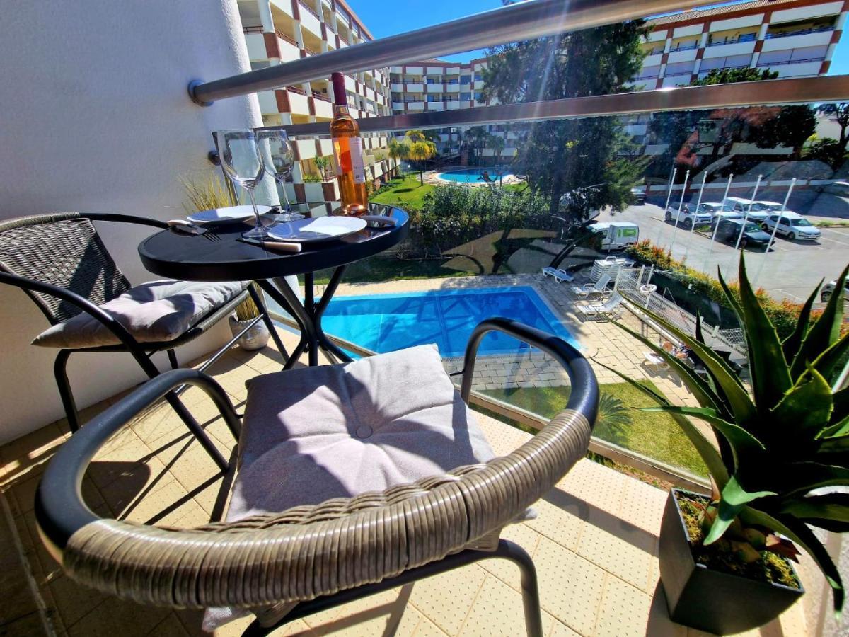Zarco - Cosy Apartment In Vilamoura With A Balcony With View To The 2 Swimming Pools - Near The Beach & The Marina Quarteira Exterior foto