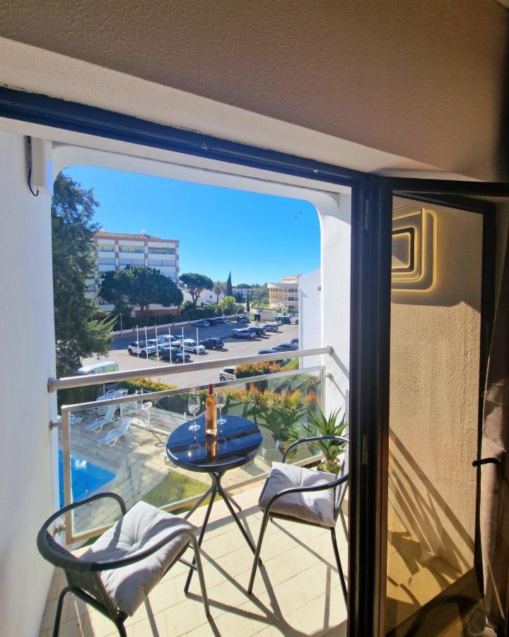Zarco - Cosy Apartment In Vilamoura With A Balcony With View To The 2 Swimming Pools - Near The Beach & The Marina Quarteira Exterior foto