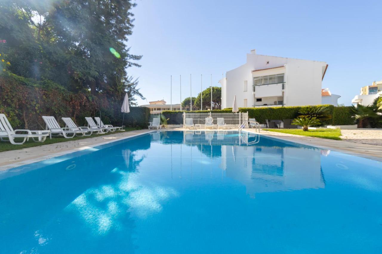 Zarco - Cosy Apartment In Vilamoura With A Balcony With View To The 2 Swimming Pools - Near The Beach & The Marina Quarteira Exterior foto